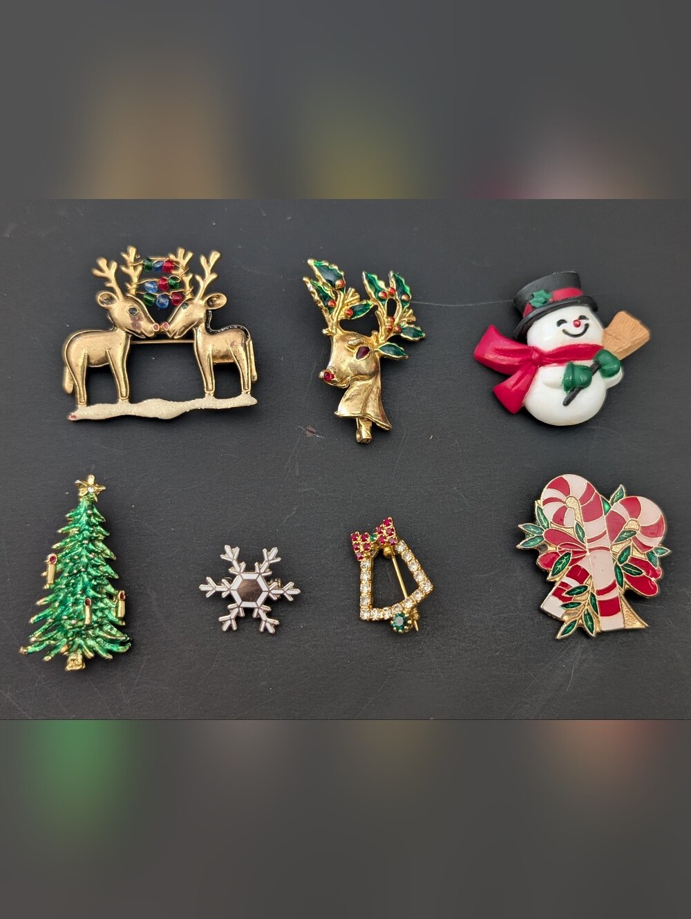 Vintage Christmas Dear Snowman Tree Snowflake Bell Candy Cane Brooches 2-2026D3
